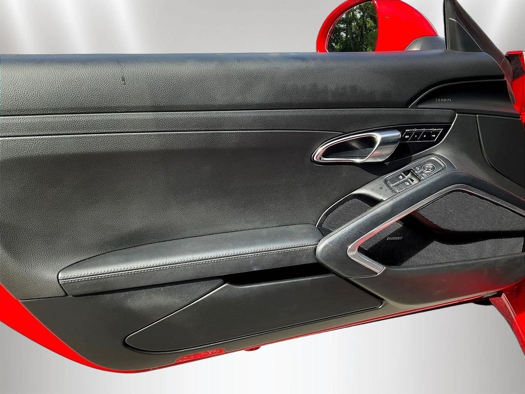 Used 2015 Guards Red Porsche Carrera S image 19