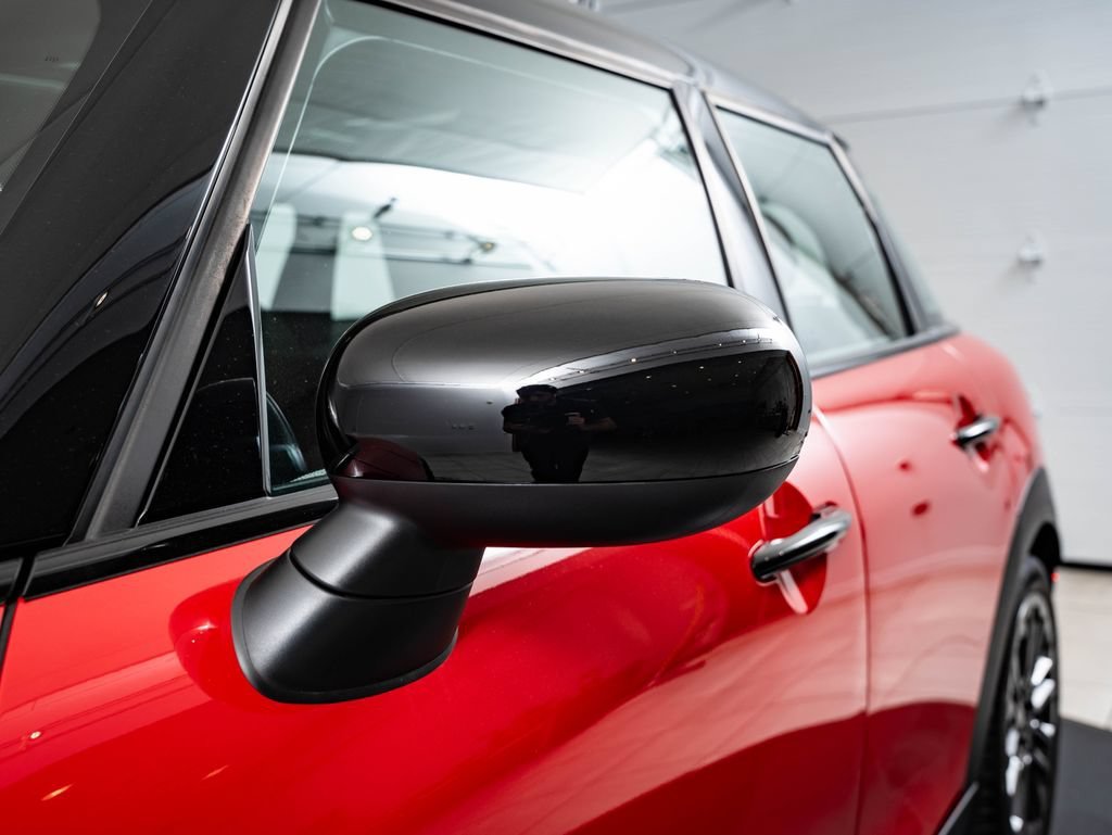 Used 2026 Chili Red Ii MINI Signature image 17