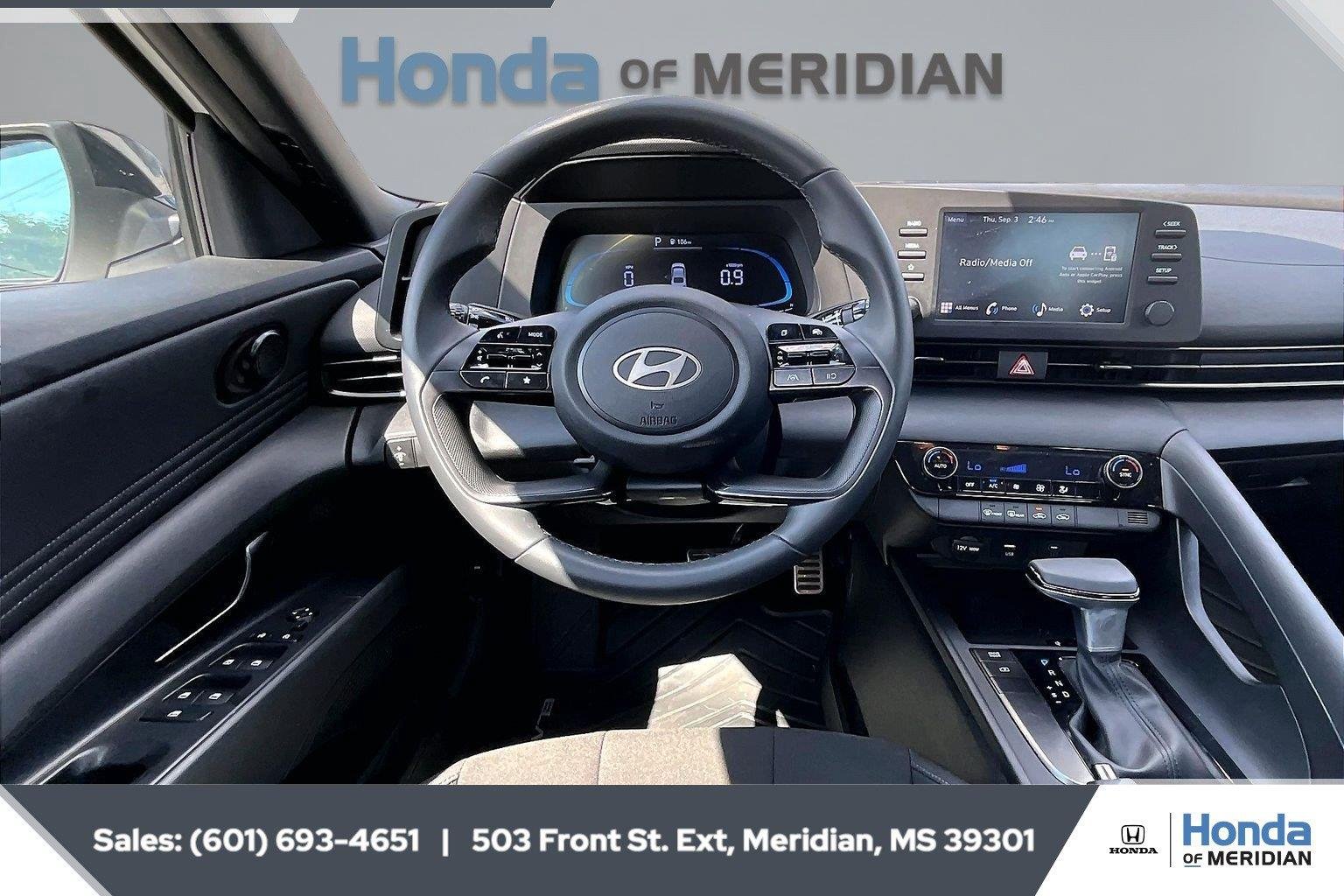 Used 2026 Serenity White Hyundai SEL Sport image 5