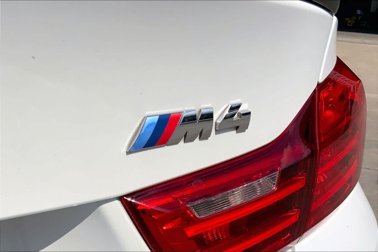 Used 2015 Mineral White Metallic BMW  image 28