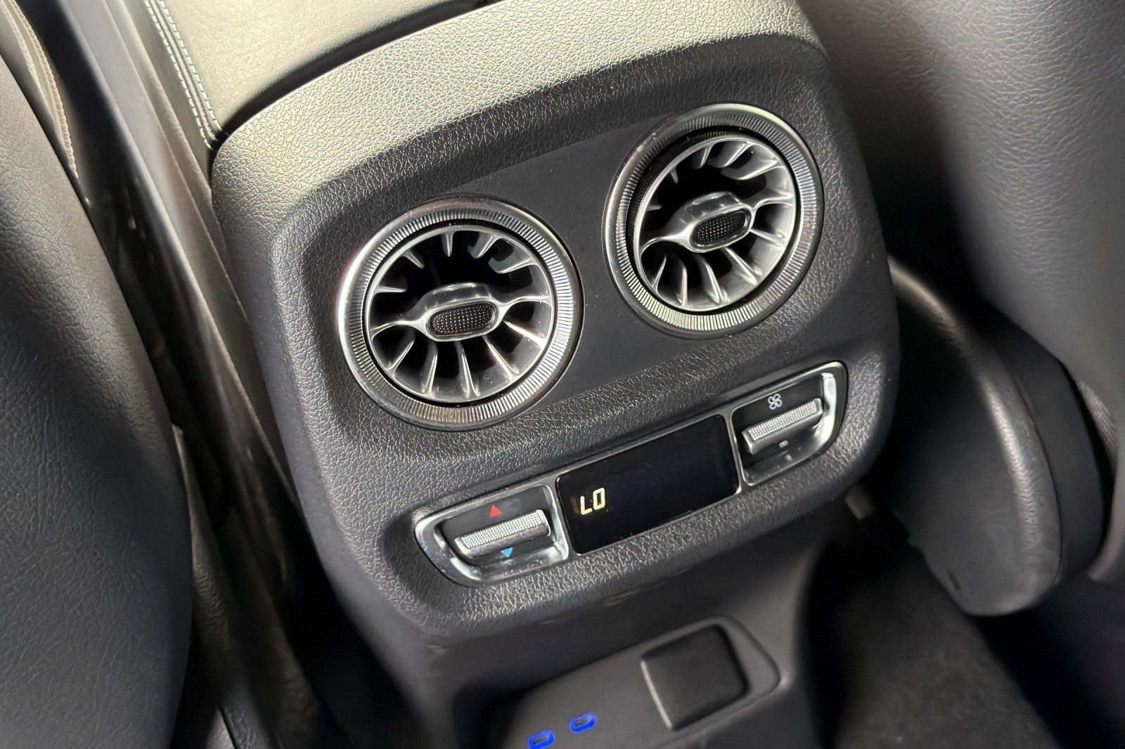 Certified Used 2025 Black Mercedes-Benz G 580 image 28