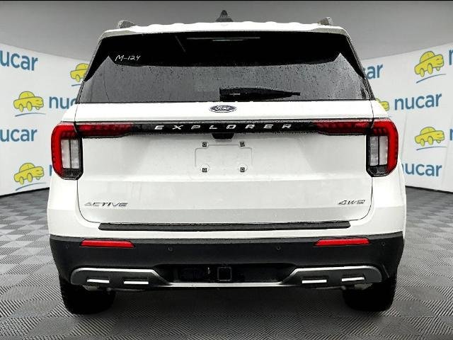 2026 Ford Explorer Active - Photo 18