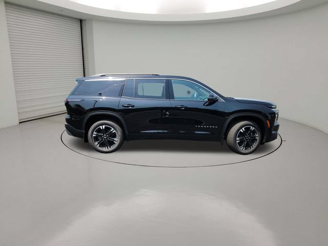2027 Chevrolet Traverse LT - Photo 8