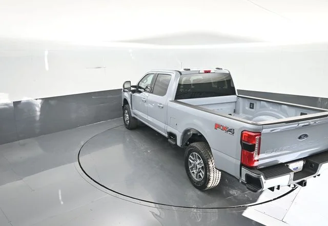 Used 2026 Gray Metallic Ford Lariat image 18