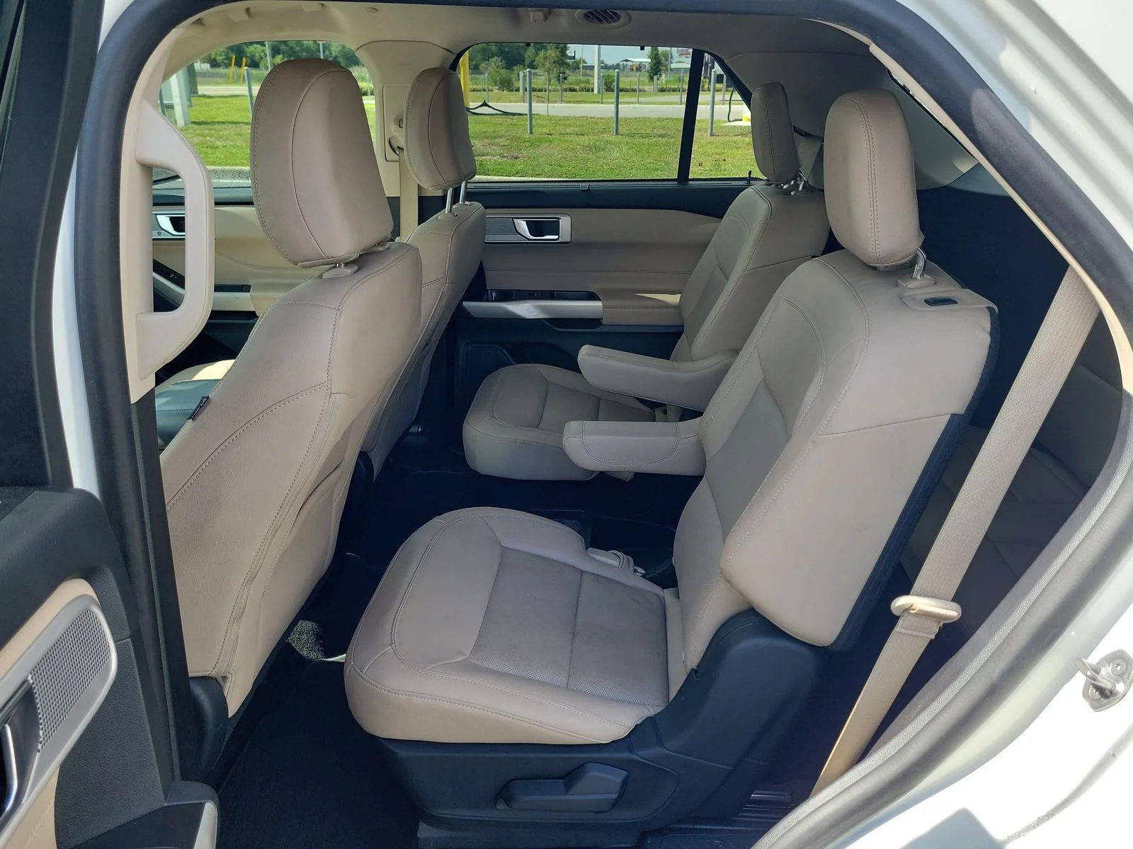 Certified Used 2021 White Ford Limited image 12