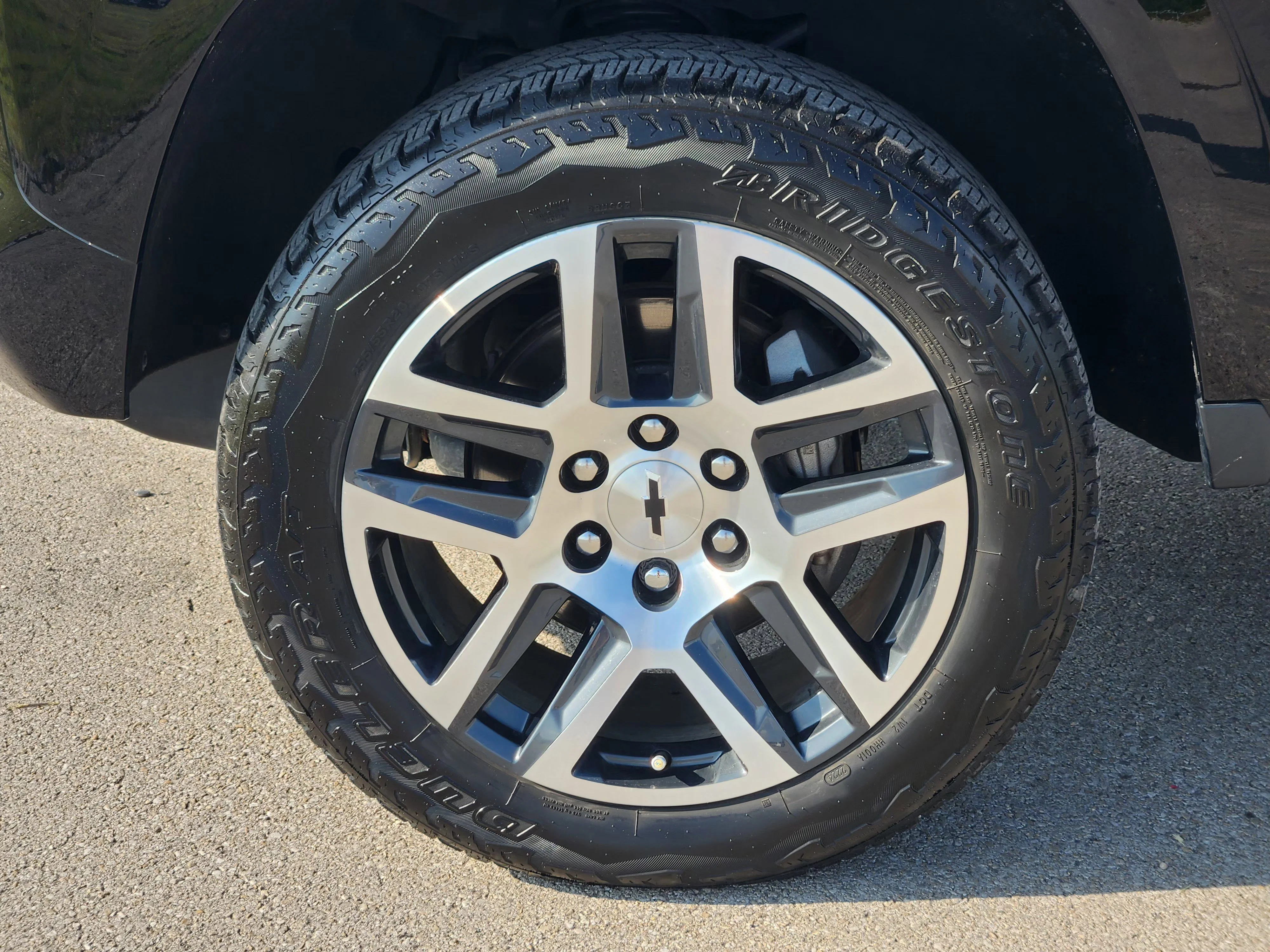 Used 2024 Black Chevrolet Z71 image 10