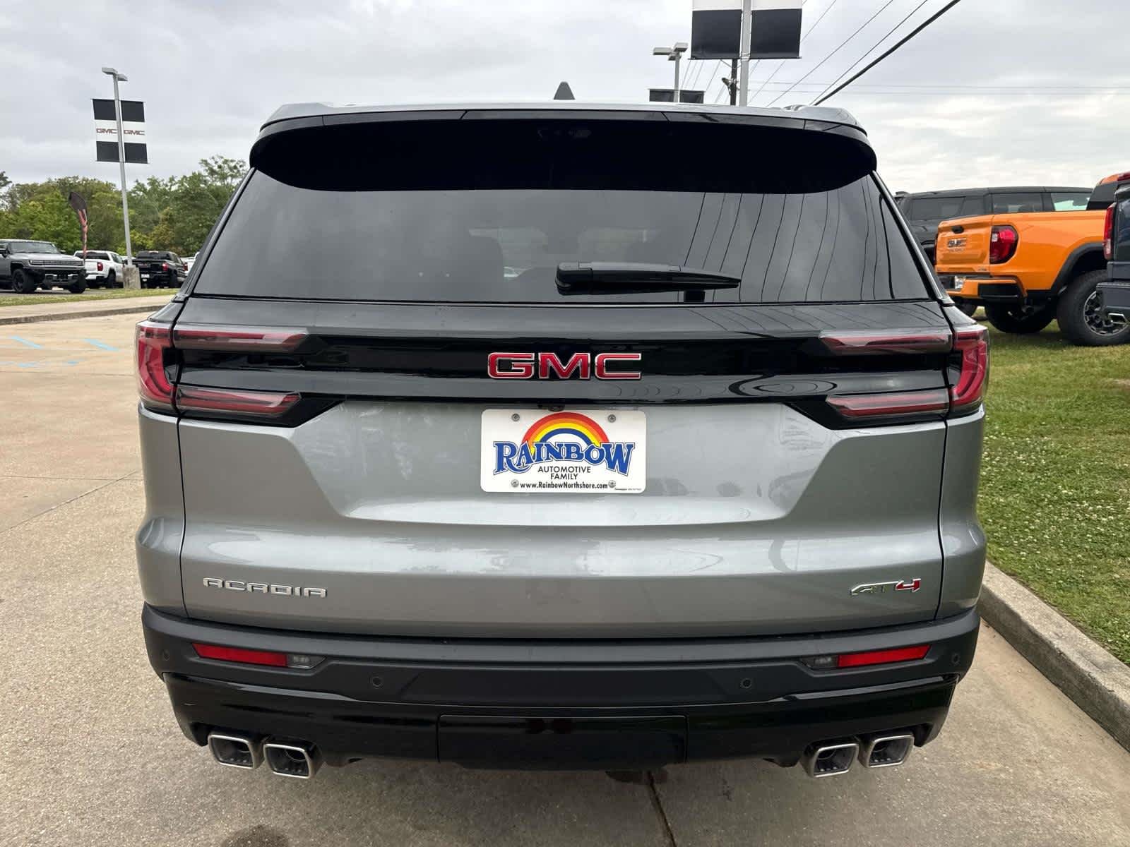 2026 GMC Acadia AT4 - Photo 6