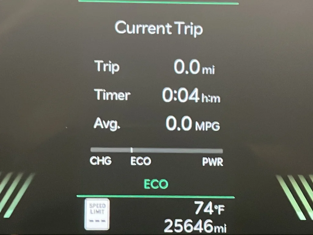 Used 2025 White Kia EX image 12