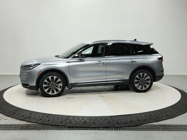 Used 2022 Silver Lincoln Reserve image 5