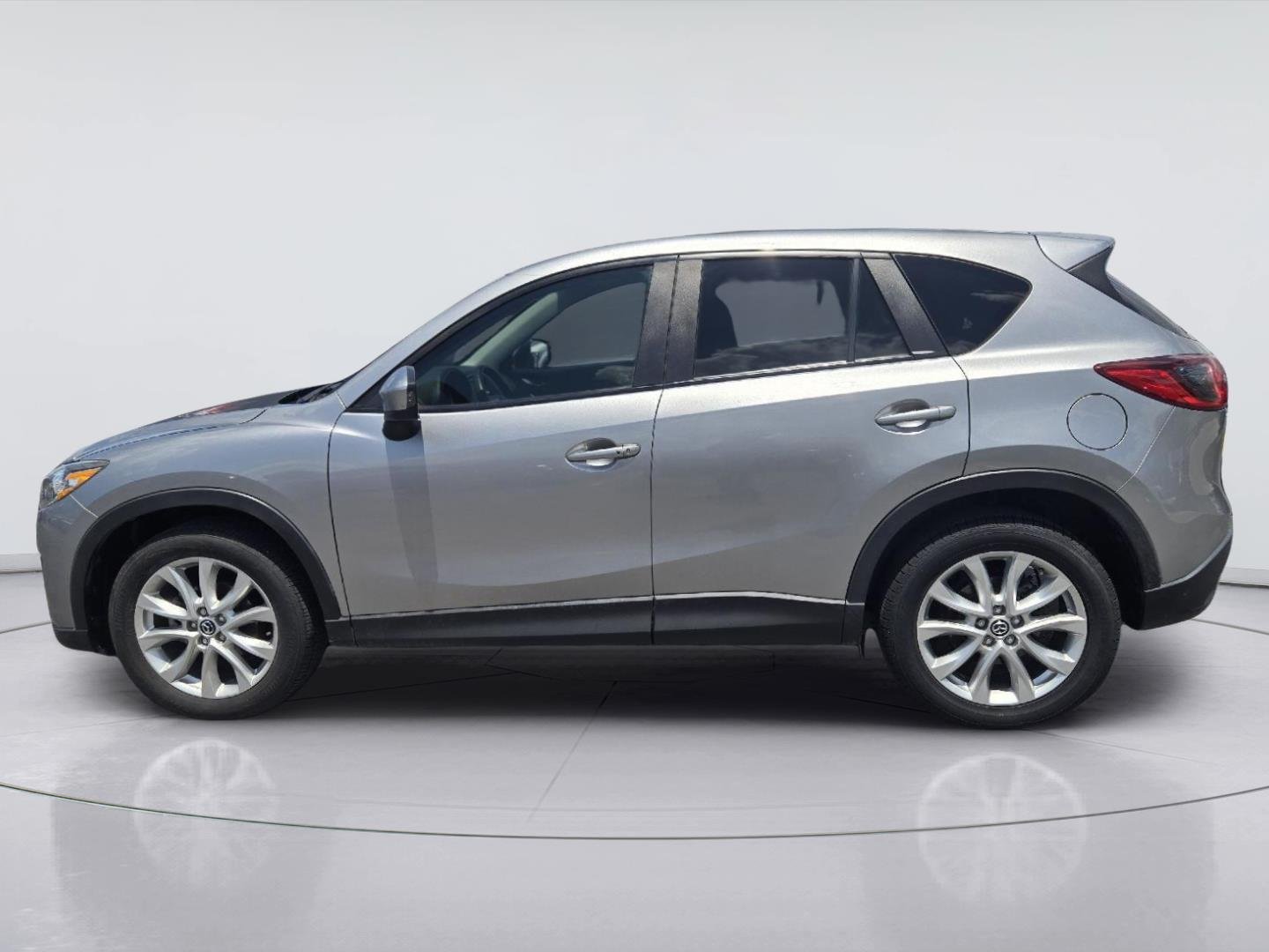Used 2013 Liquid Silver Metallic Mazda Grand Touring image 5