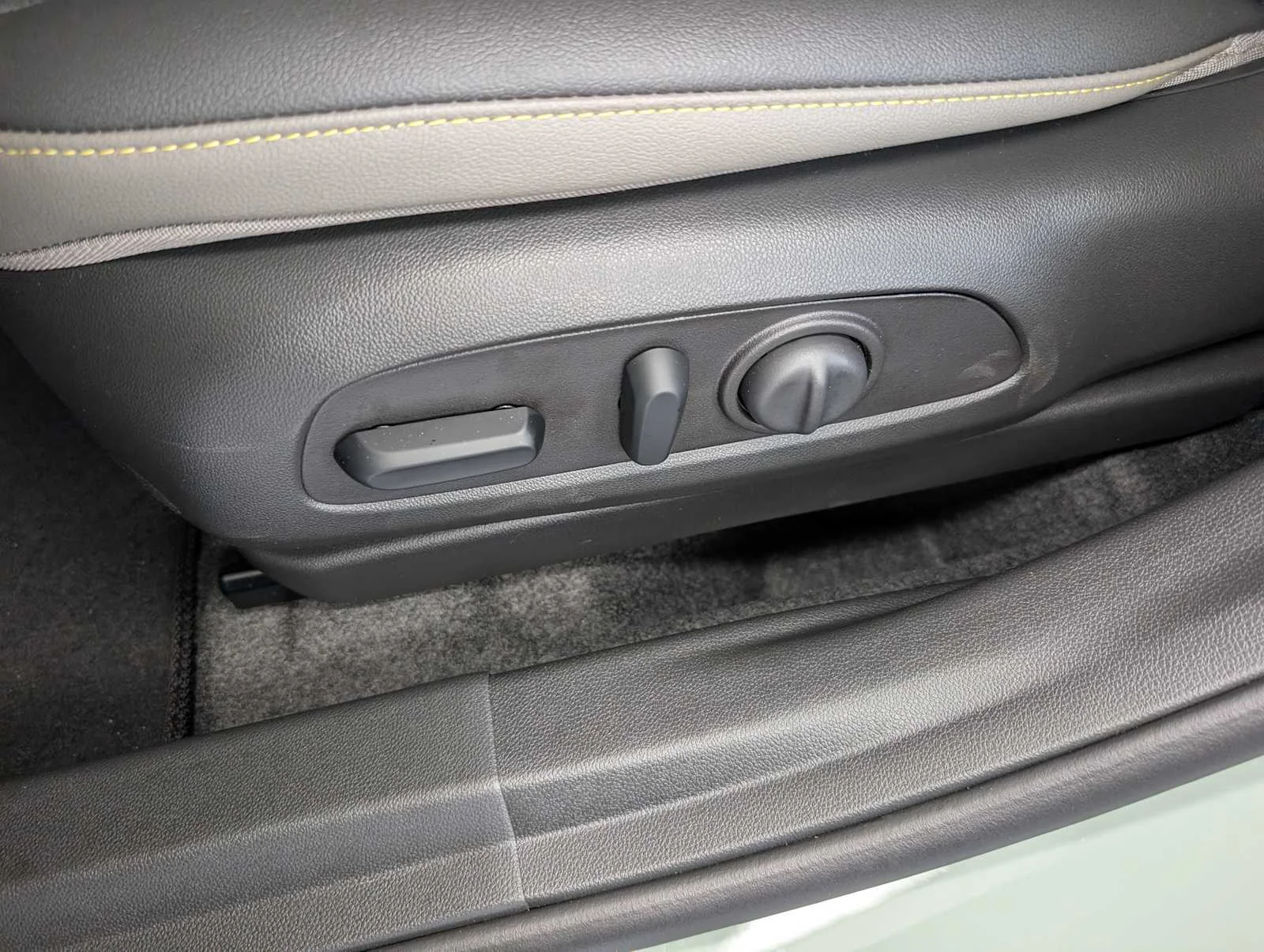 2026 Chevrolet Trax Activ - Photo 25