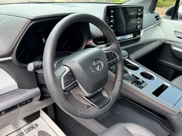 Used 2024  Toyota LE image 12