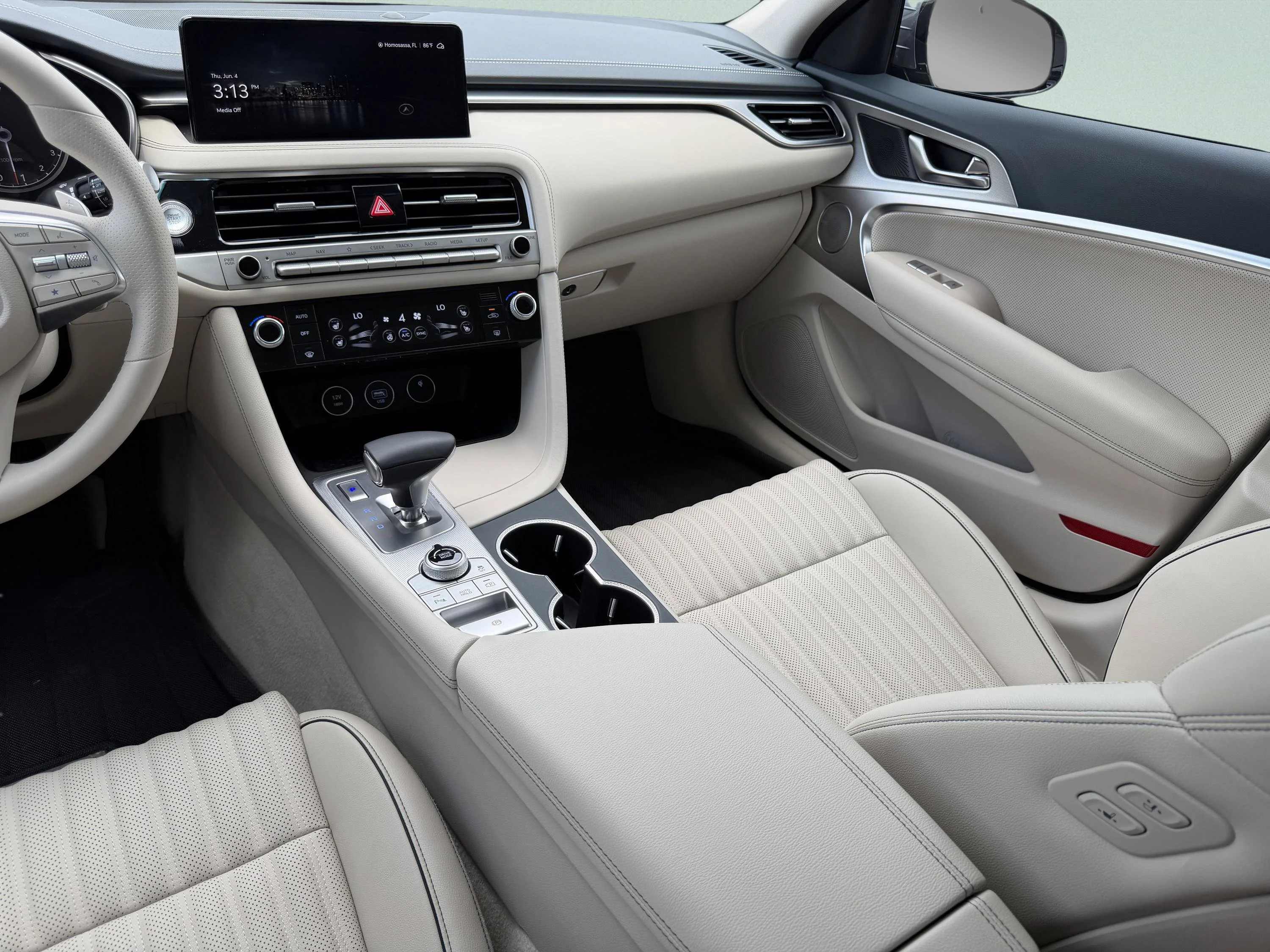 Used 2026 Savile Silver Genesis 2.5T Prestige image 19