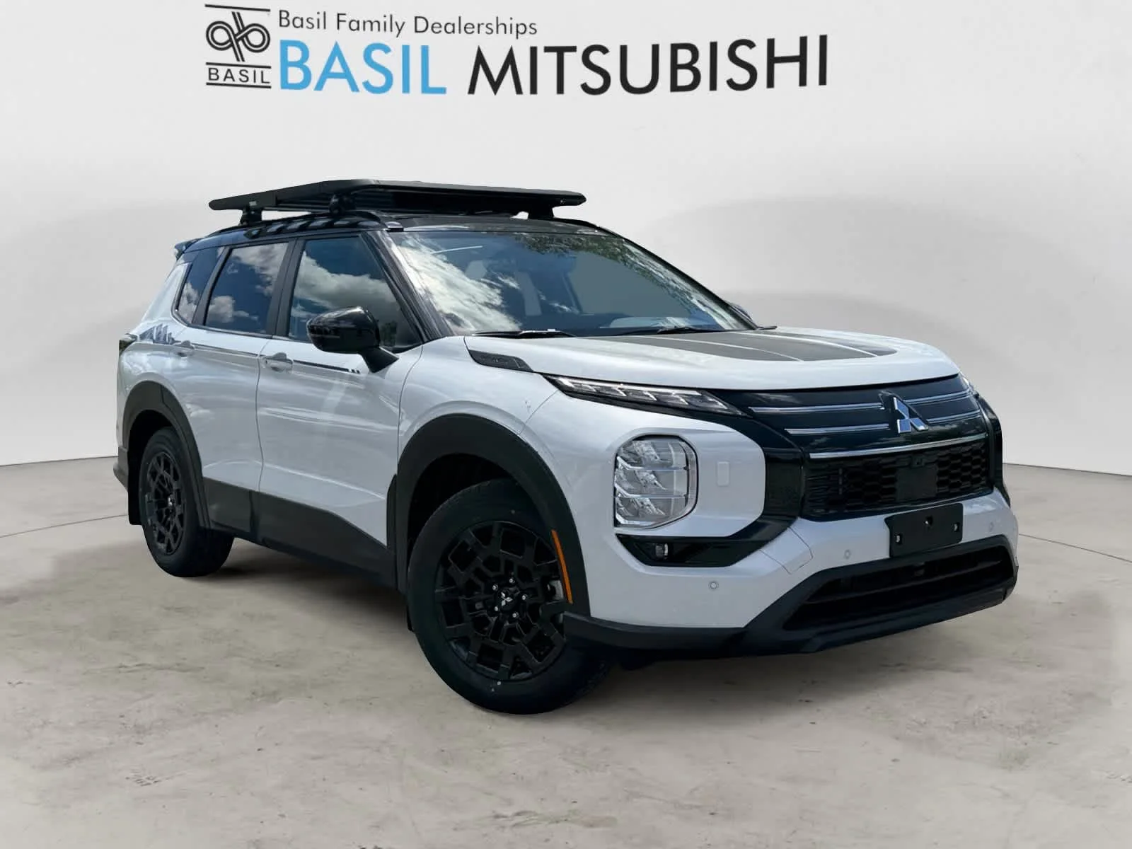 2026 Mitsubishi Outlander Trail Edition S-AWC's photo