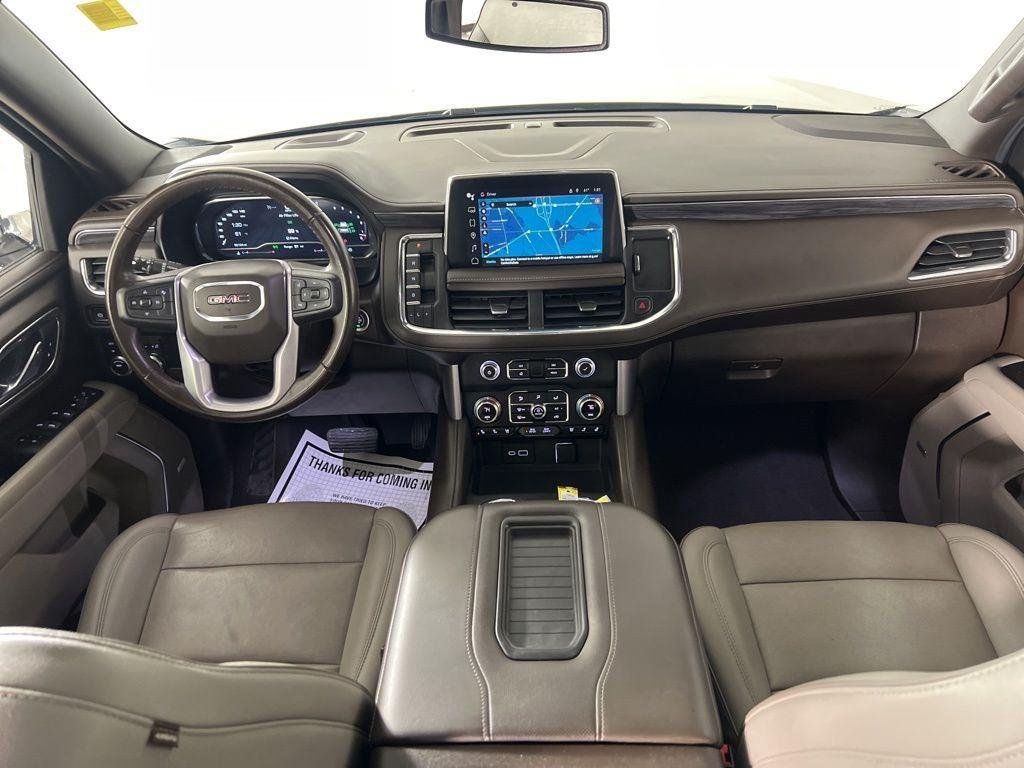 Used 2023 Pearl Beige Metallic GMC SLT image 2