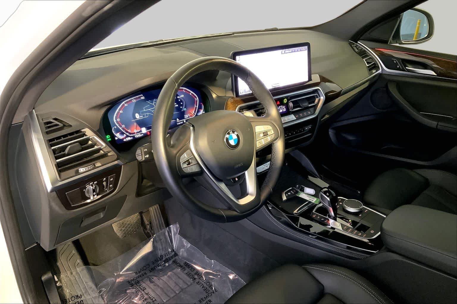 Used 2024 Alpine White BMW xDrive30i image 35