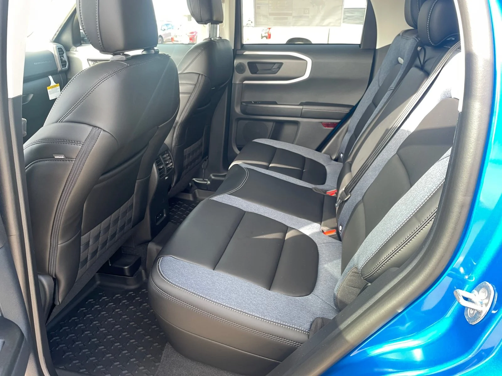 New 2026 Velocity Blue Metallic Ford Outer Banks image 17