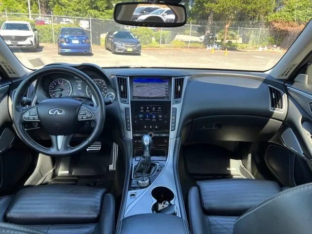 Used 2017 Graphite Shadow INFINITI Red Sport 400 image 9