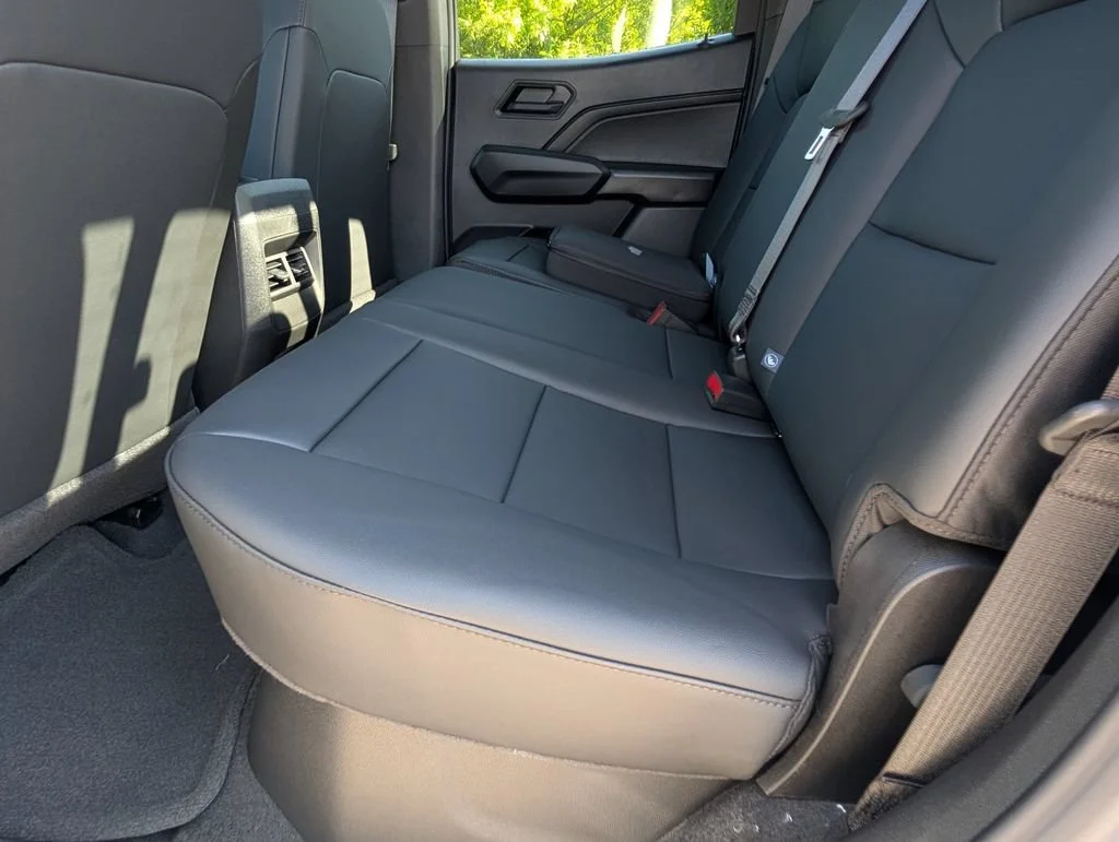 New 2026 Summit White Chevrolet Trail Boss image 7