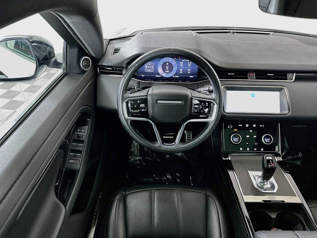 Used 2023 Fuji White Land Rover Dynamic image 24