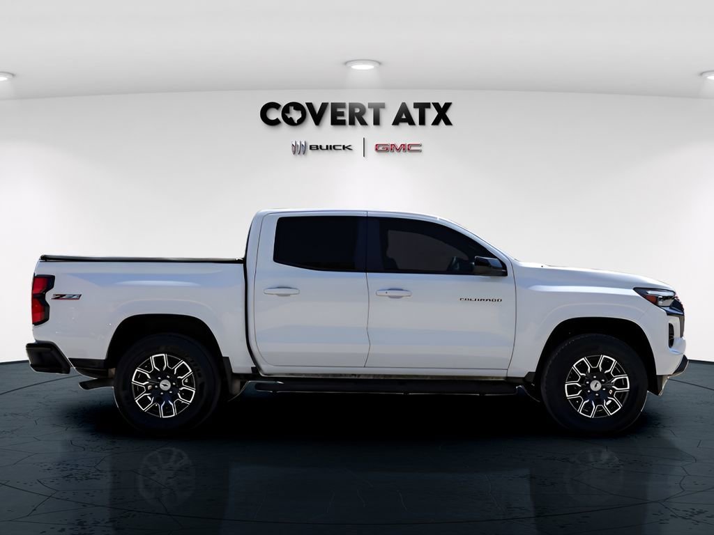 Used 2024 Summit White Chevrolet Z71 image 8