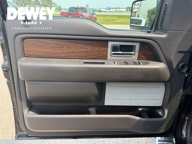 Used 2013 Tuxedo Black Metallic Ford Lariat image 9