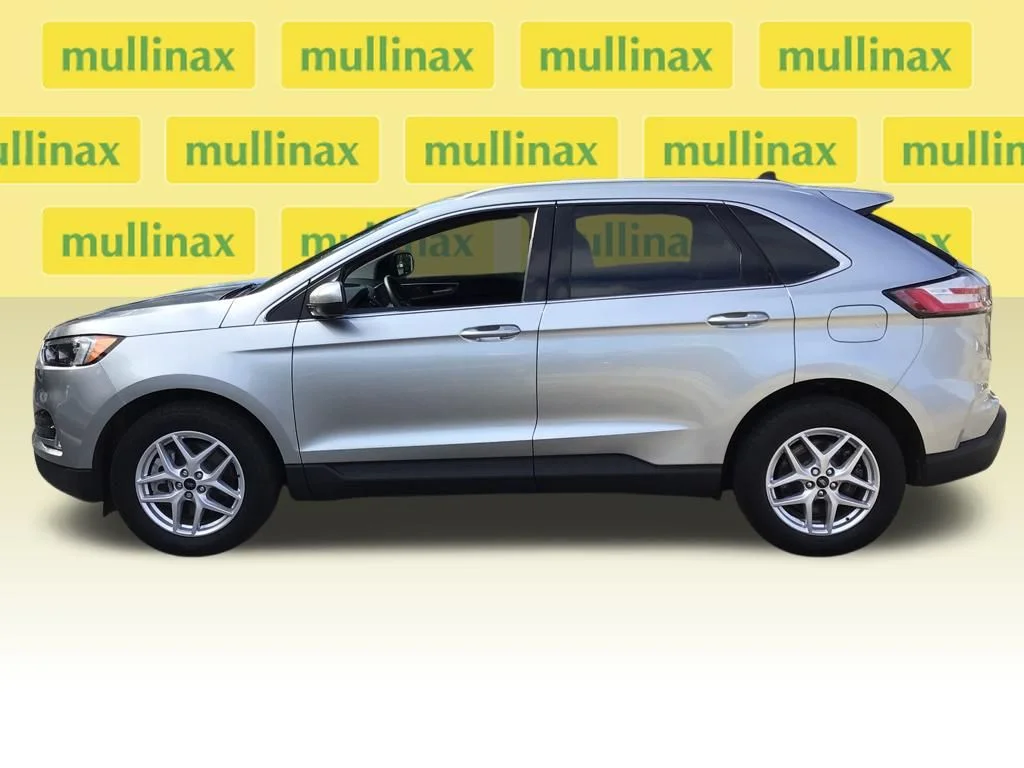 Certified Used 2024 Silver Ford SEL image 10