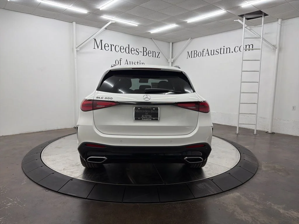 Used 2026 White Mercedes-Benz GLC 300 image 6