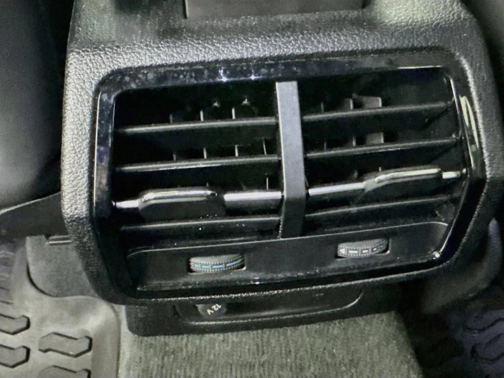 Used 2024  Audi Premium Plus image 31