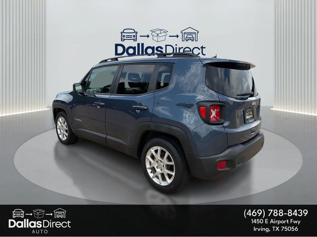 Used 2020 Slate Blue Pearlcoat Jeep Latitude image 8