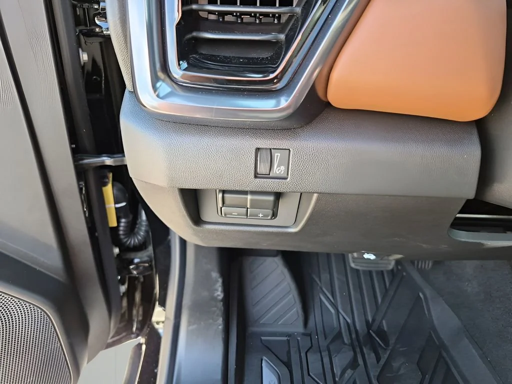 New 2026 Onyx Black GMC AT4 image 38