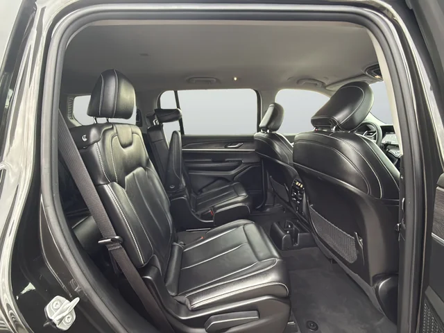 Certified Used 2023 Gray Jeep Limited image 23