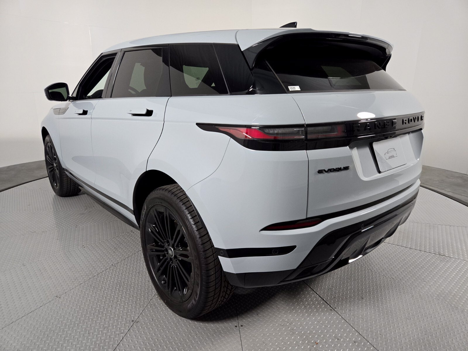 New 2026 Arroios Grey Land Rover Hoxton image 17