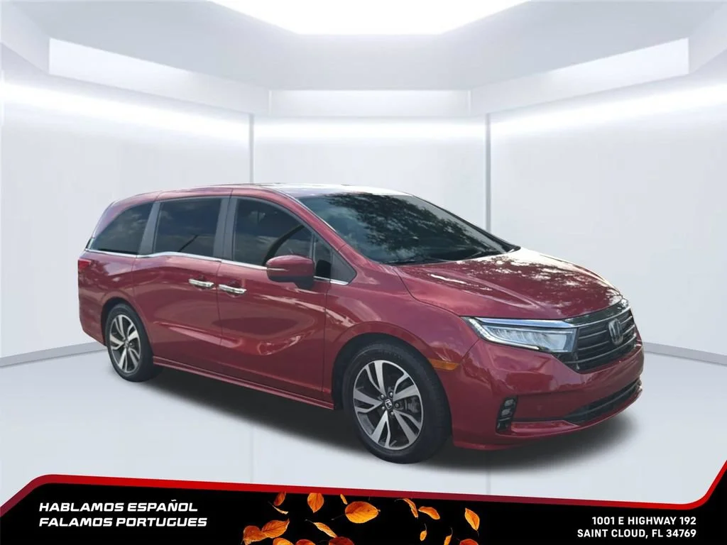 Used 2023 Red Honda Touring image 9