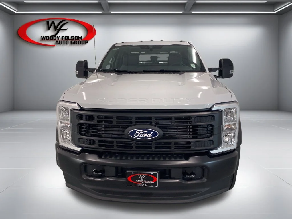 New 2027 White Ford XL image 3