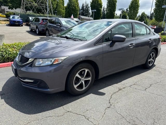Used 2015 Gray Honda SE image 2