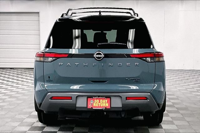 New 2026 Baltic Teal/Super Black Nissan Platinum image 4