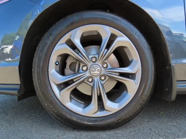 Certified Used 2024 Meteorite Gray Metallic Honda EX image 8