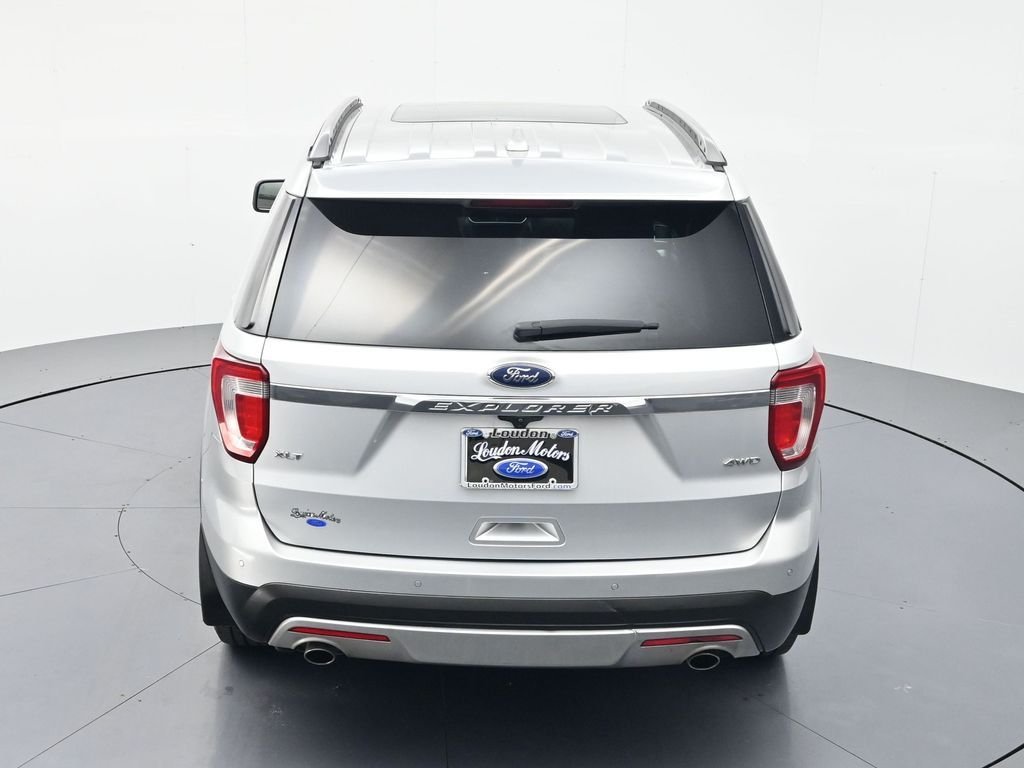 Used 2017 Ingot Silver Ford XLT image 42