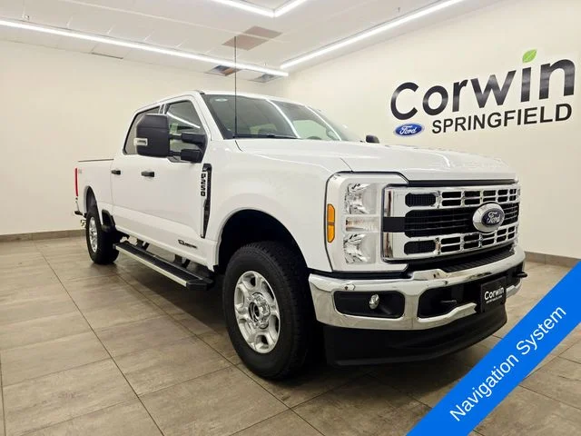 New 2026 Oxford White Ford F-250® XLT image 6