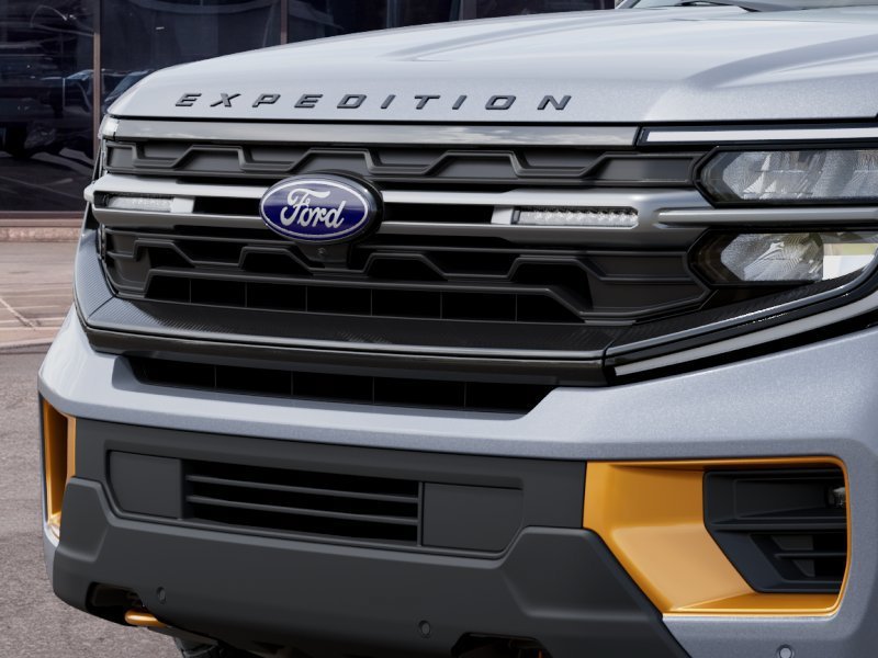 New 2027 Glacier Gray Met Tri-Coat Ford Tremor image 17