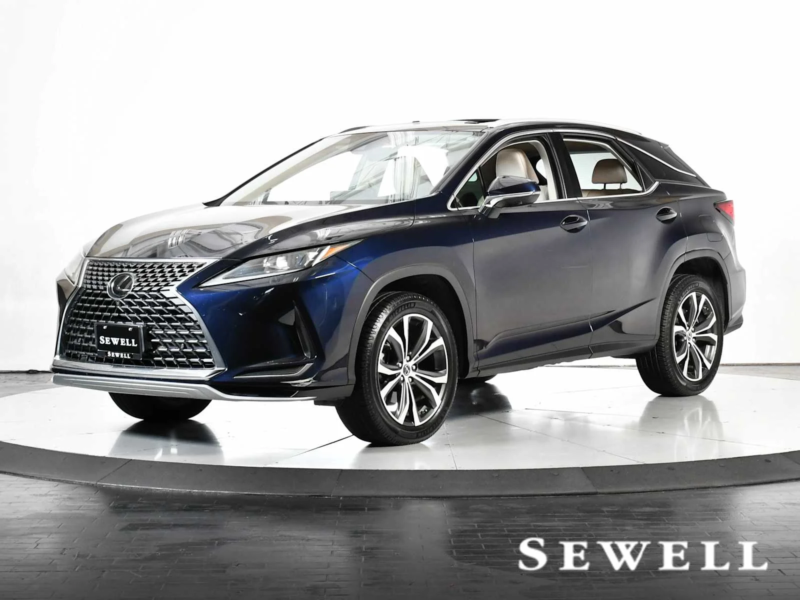 Used 2020 Nightfall Mica Lexus  image 1