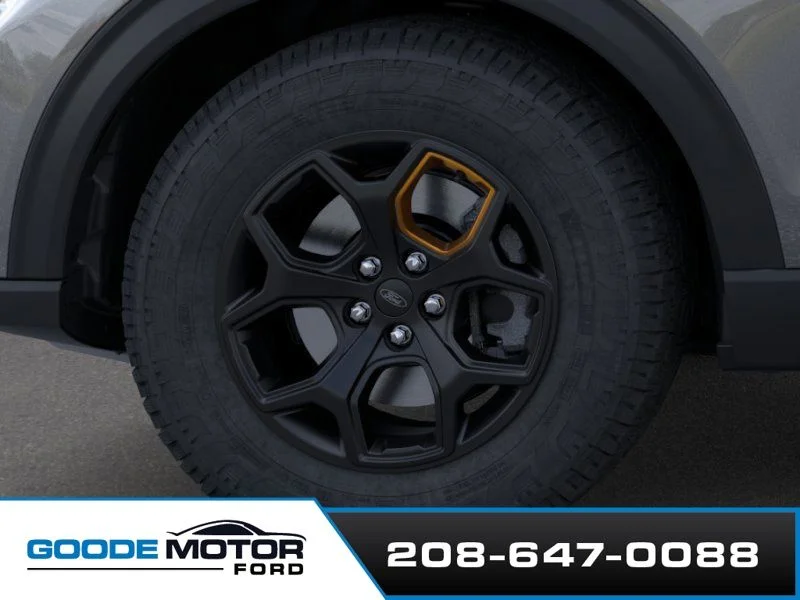 New 2026 Carbonized Gray Metallic Ford Tremor® image 19