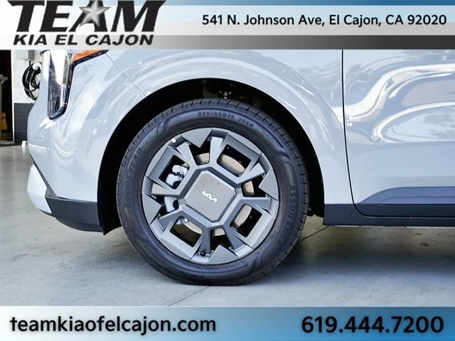 New 2026 White Kia EX image 7
