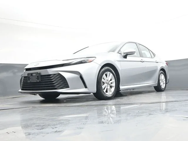 Used 2025 Silver Toyota LE image 37