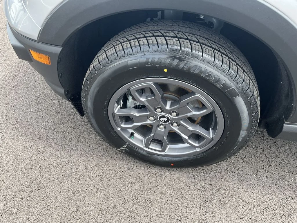 Used 2023 Silver Ford Big Bend image 10