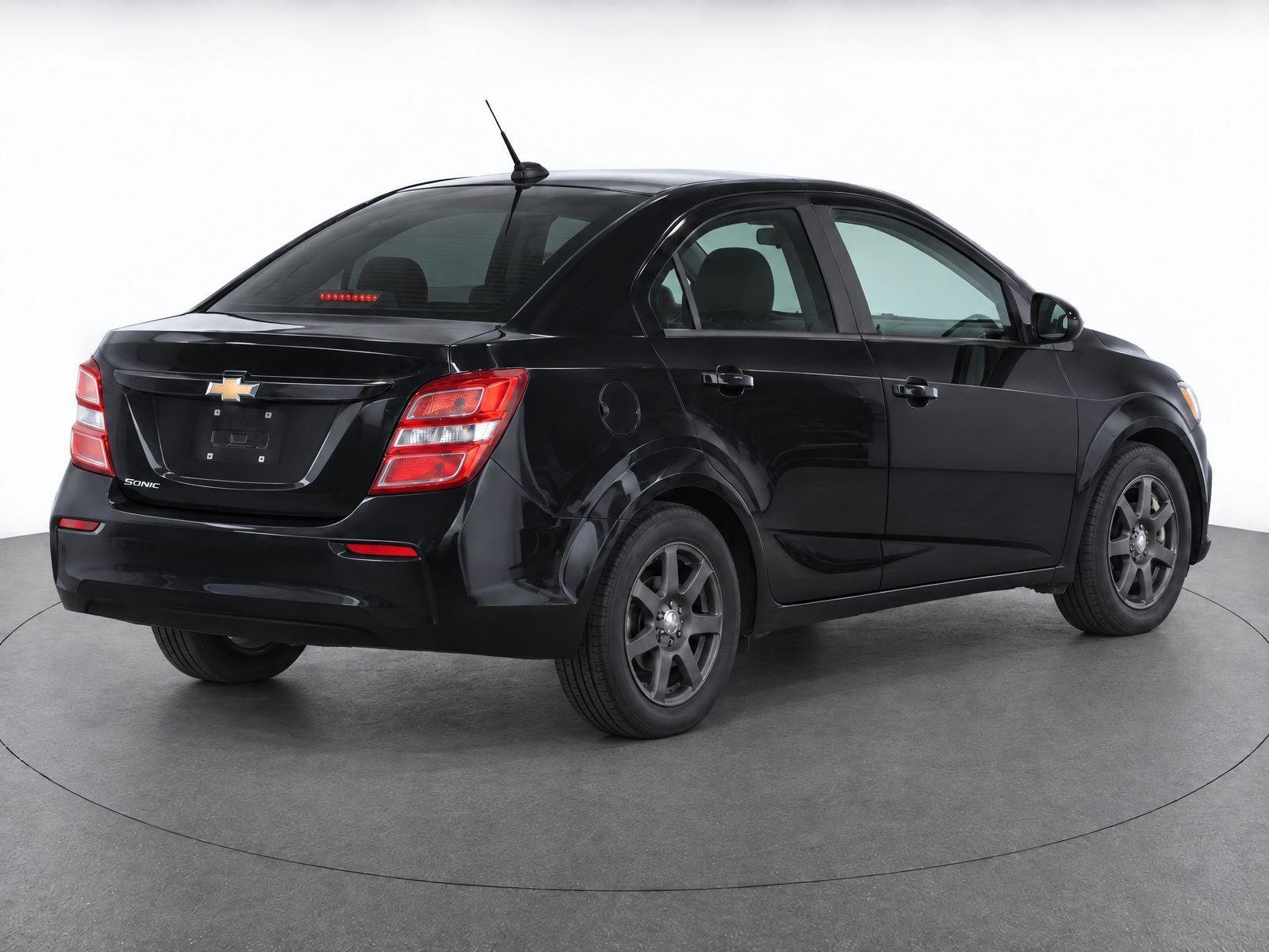 Used 2018 Mosaic Black Metallic Chevrolet LS image 4