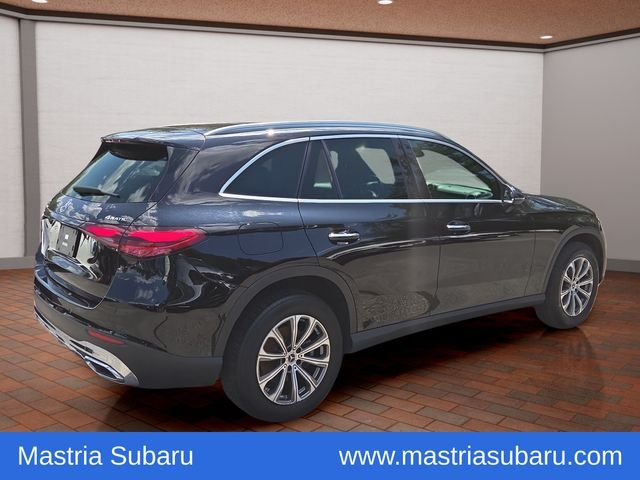 Used 2024 White Mercedes-Benz GLC 300 image 3