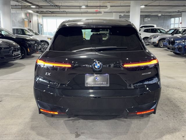 Certified Used 2024 Black Sapphire Metallic BMW xDrive50 image 7