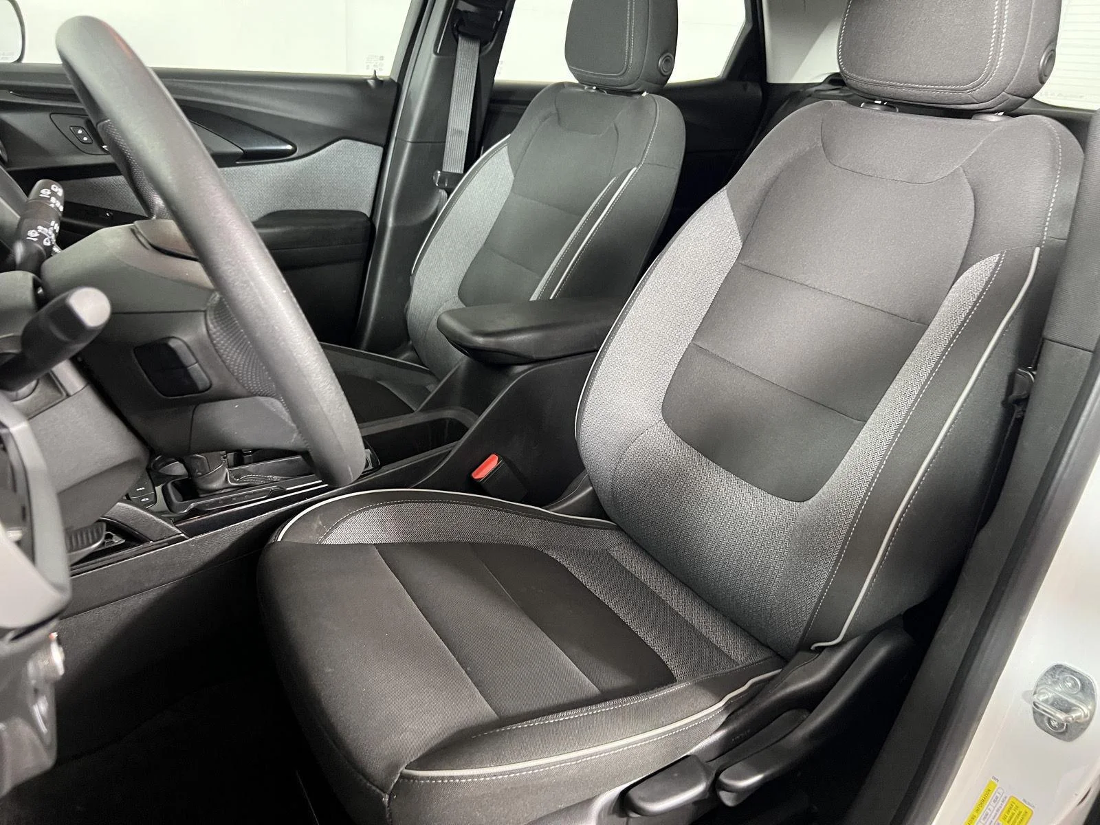 Used 2023 Summit White Chevrolet LS image 16
